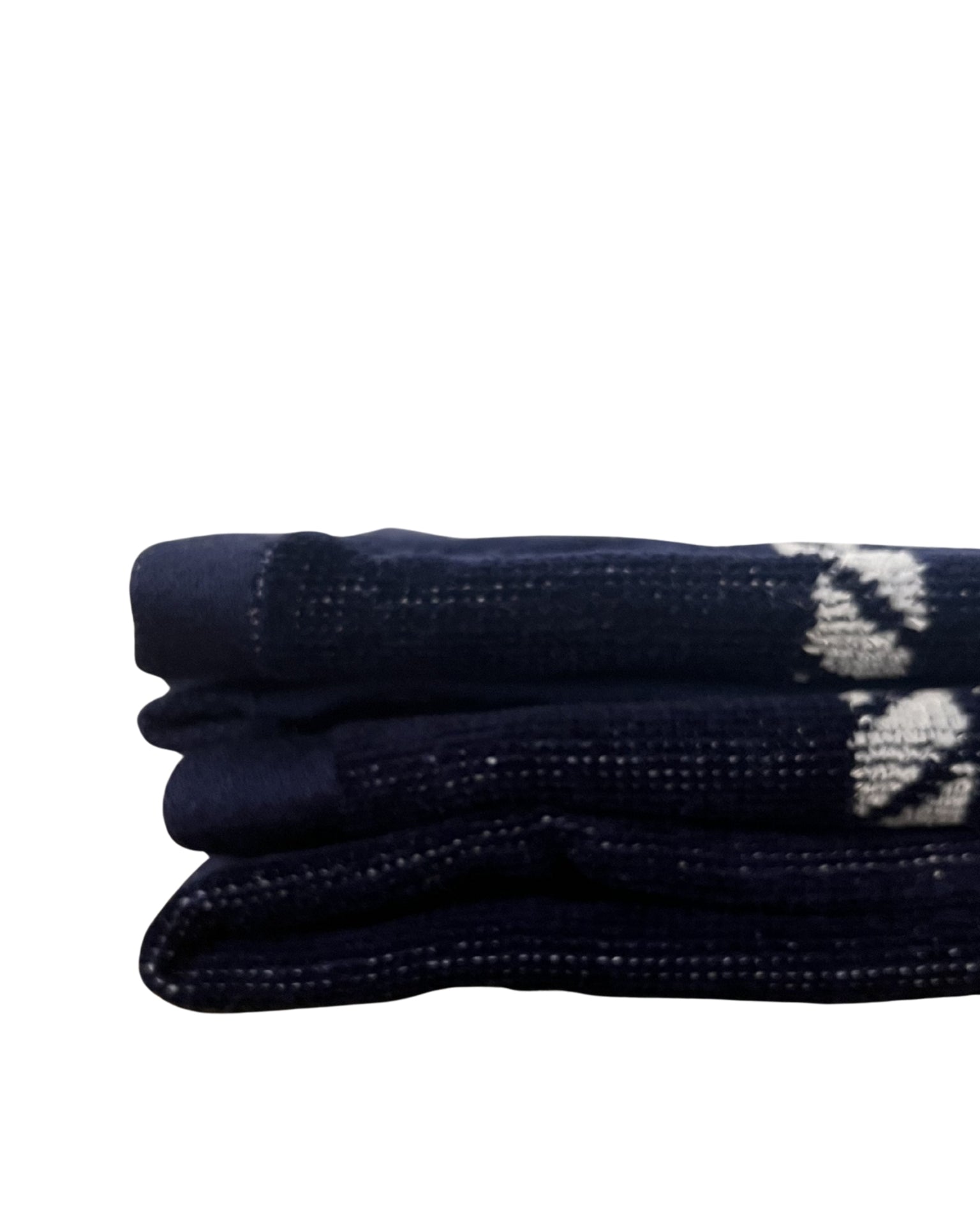 XXL Strandtuch mit maritimem Anker-Streifendesign in Navy, gefaltet – Bahia Kollektion von Dolcefrotto