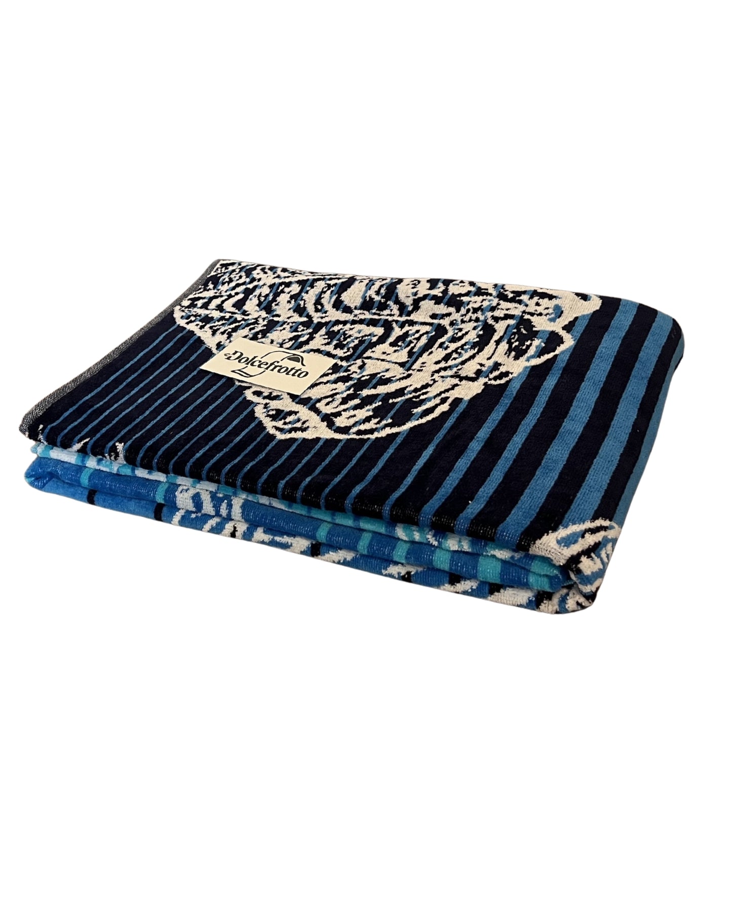 XXL Strandtuch mit maritimem Muster in Blau – Seepferdchen, Seesterne und Muscheln, gefaltet mit Logo – Ischia Kollektion von Dolcefrotto