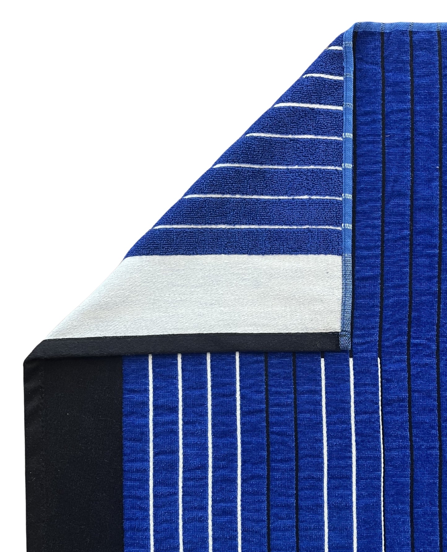 XXL Strandtuch mit sportlichem Schriftzug in Navy, Ecke und Detailansicht – Sport Kollektion von Dolcefrotto