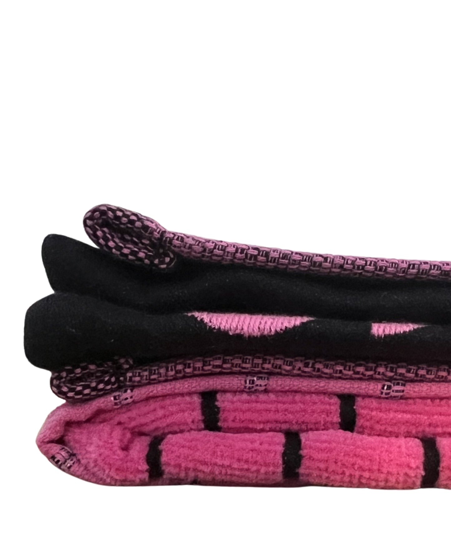 XXL Strandtuch mit sportlichem Schriftzug in Pink, gefaltet – Sport Kollektion von Dolcefrotto