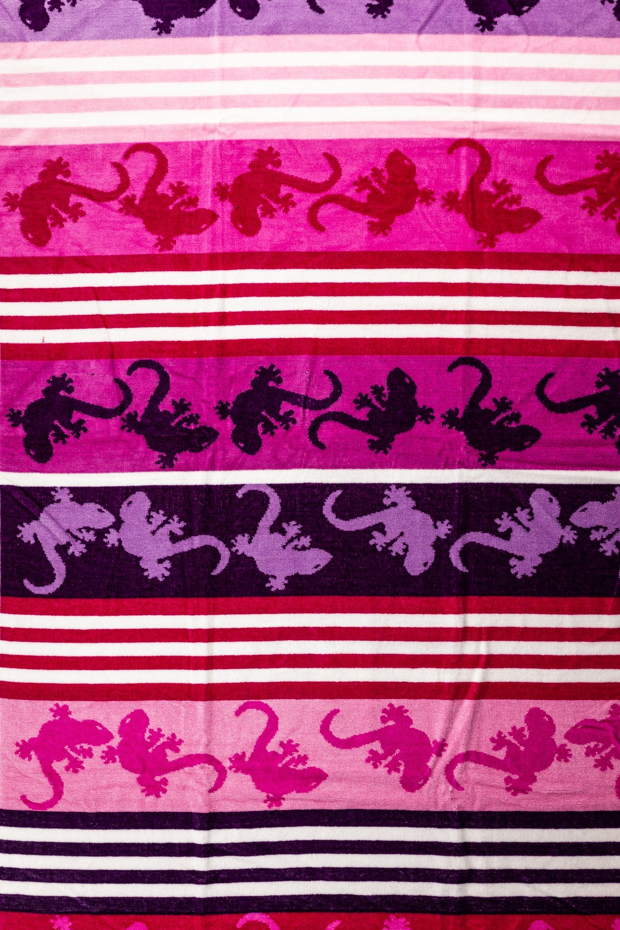 Crazy Gekko Lila Textur-Detail – Gekkomotiv Design, OEKO-TEX Baumwolle